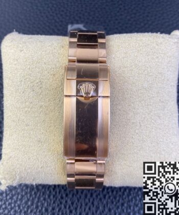 Clean Rose Gold Watch - Rolex Daytona M116505