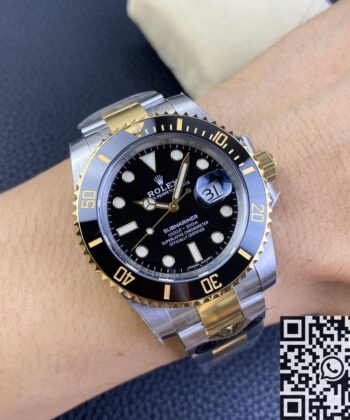 Clean Factory Rolex Submariner Watch - Rolex 116613LN-0001