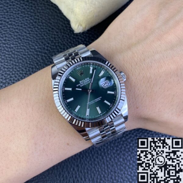 Clean Factory Rolex Datejust M126334-0028 Watches
