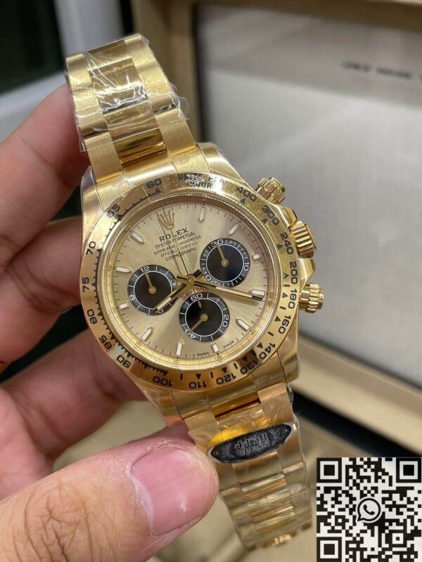 Clean Factory Replicas Rolex Daytona M126508 Golden Color
