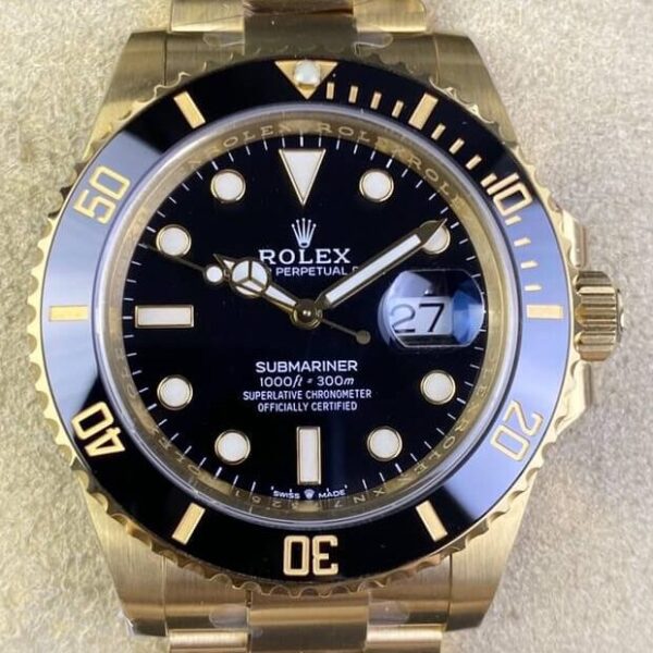 Sell Rolex Submariner Clean Factory M126618LN-0002 Gold