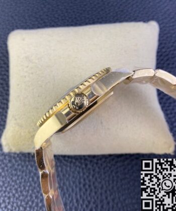 Sell Rolex Submariner Clean Factory M126618LN-0002 Gold