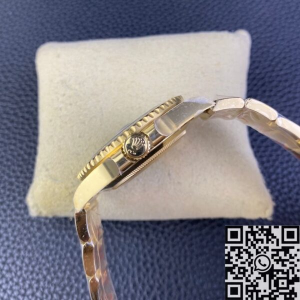 Sell Rolex Submariner Clean Factory M126618LN-0002 Gold