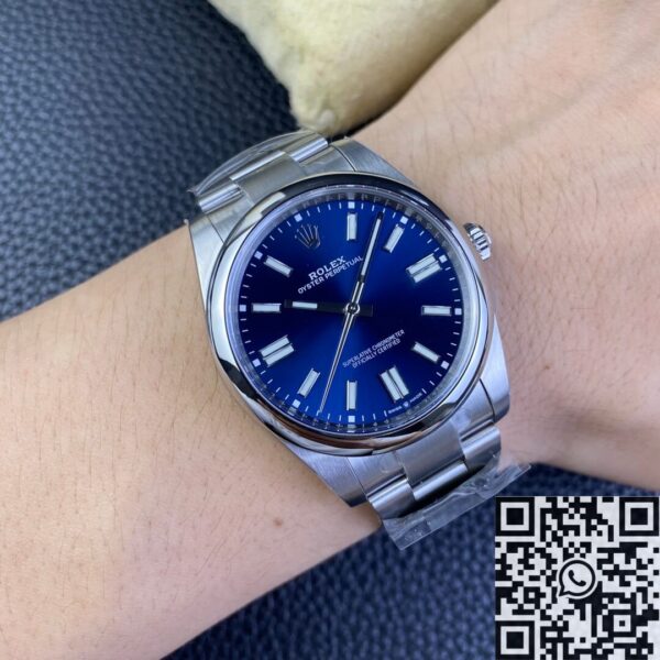 Oyster Perpetual Men’s Watches Rolex M124300-0003 Bright Blue