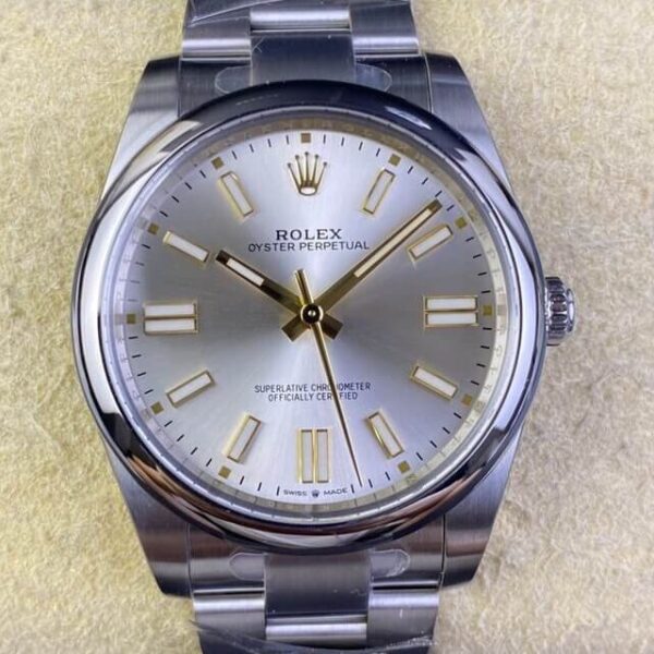 Oyster Perpetual Clean Factory Rolex M124300-0001 Silver Dial
