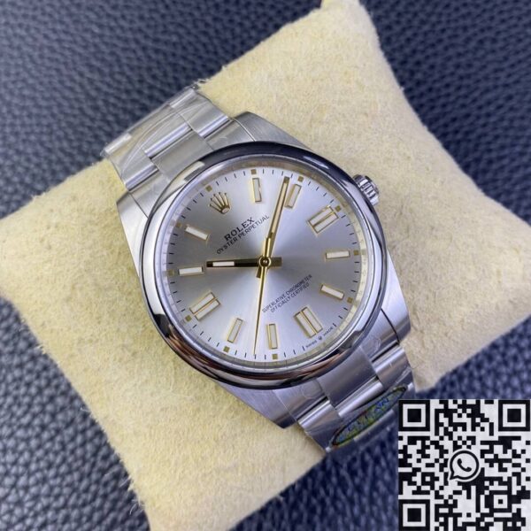 Oyster Perpetual Clean Factory Rolex M124300-0001 Silver Dial