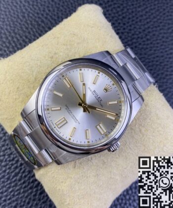 Oyster Perpetual Clean Factory Rolex M124300-0001 Silver Dial