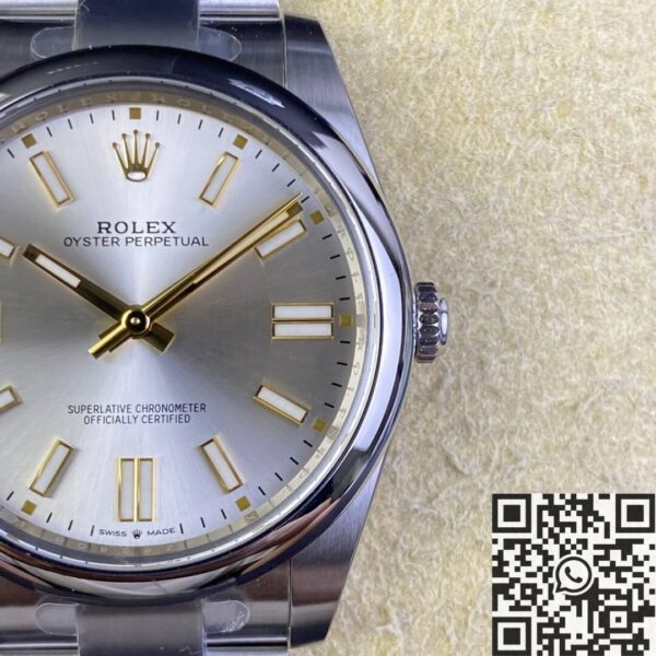 Oyster Perpetual Clean Factory Rolex M124300-0001 Silver Dial