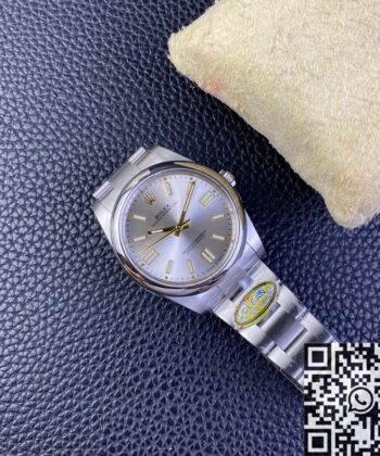 Oyster Perpetual Clean Factory Rolex M124300-0001 Silver Dial