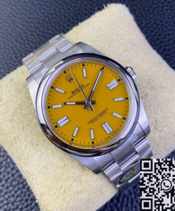 Clean Replica Oyster Perpetual Rolex M124300-0004 Yellow Dial