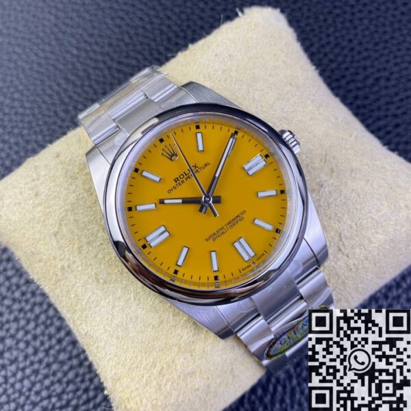 Clean Replica Oyster Perpetual Rolex M124300-0004 Yellow Dial