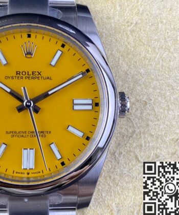 Clean Replica Oyster Perpetual Rolex M124300-0004 Yellow Dial