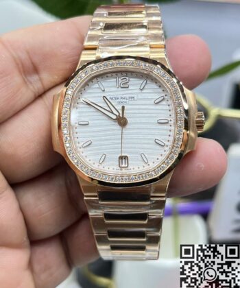 Patek Philippe Fake Nautilus 7118/1200R-001 Silver Dial 3K