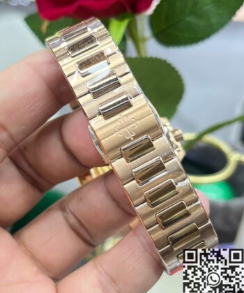 Patek Philippe Fake Nautilus 7118/1200R-001 Silver Dial 3K