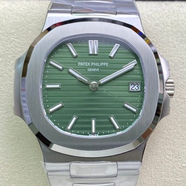 Fake Patek Philippe Nautilus 5711/1A-014 Green Dial 3K Factory