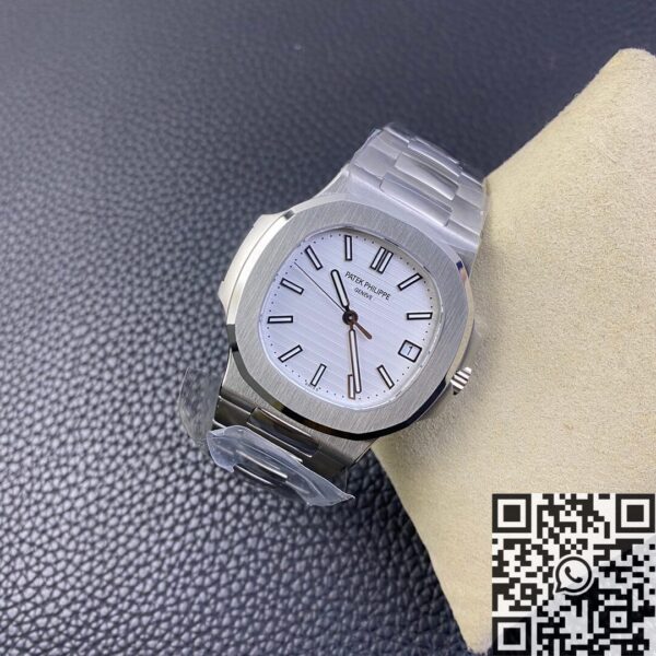 Nautilus Watches Patek Philippe 5711/1A-011 White Dial 3K