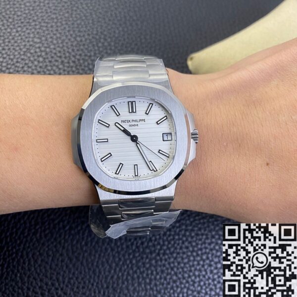 Nautilus Watches Patek Philippe 5711/1A-011 White Dial 3K