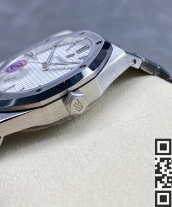 AP Watch Royal Oak 15500ST.OO.1220ST.04 Silver Dial APS