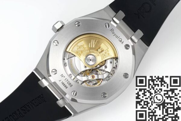 Royal Oak 15400 Audemars Piguet White Dial Rubber Strap Watch