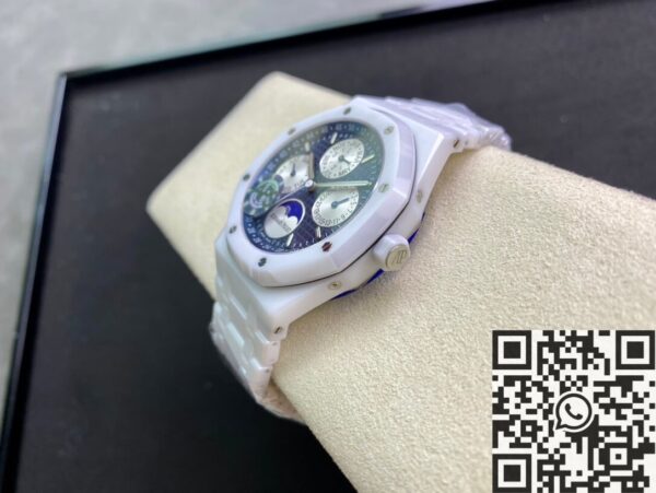 AP APS Watch Royal Oak 26579CB.OO.1225CB.01 White Ceramic