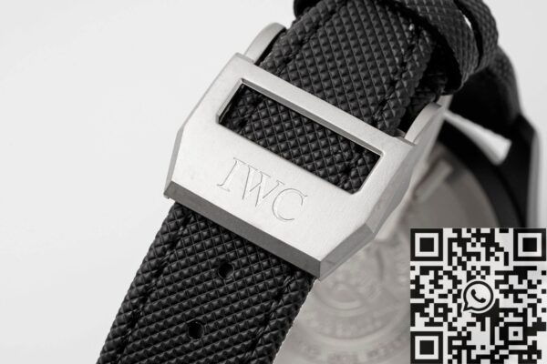 IWC Pilot Watch IW389001 Black Dial APS Factory