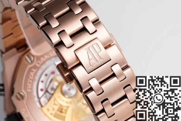 Royal Oak Offshore APF AP 26470OR.OO.A002CR.01