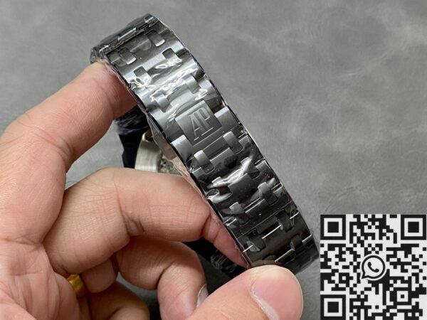 Royal Oak AP Offshore 26238CE.OO.1300CE.01 Black Panda