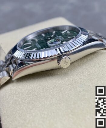 Men's Rolex Datejust M126334-0030 Mint Green Watch Size 41mm