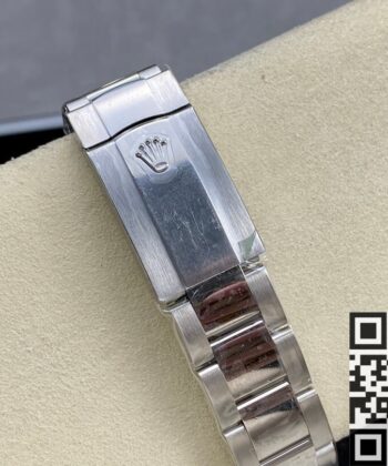 Rolex Oyster Datejust M126334-0003 silver Watch Size 41mm
