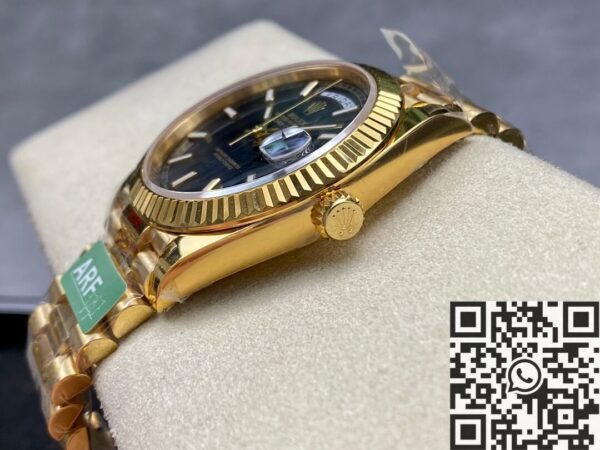 Rolex Day Date Gold M228238-0067 Bright Black Size 40mm