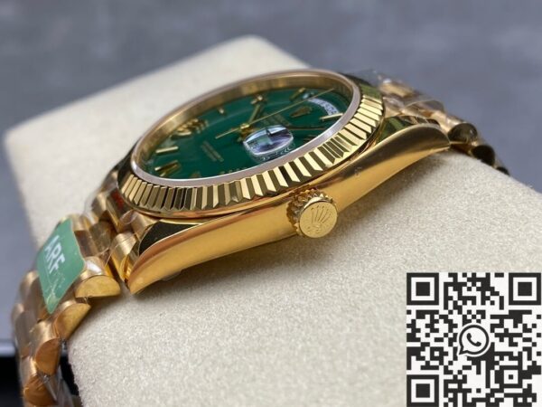 Rolex Day-Date Rolex M228238-0069 Gradient Green Size 40