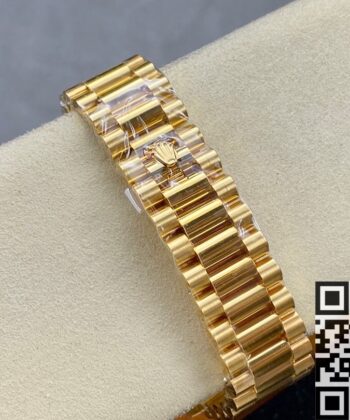 Rolex Oysterquartz Day Date​ M228238-0004 Gold Size 40 Watch