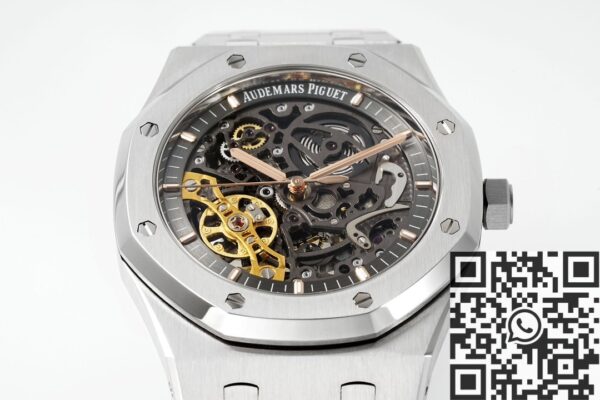Audemars Piguet Royal Oak On Wrist 15407ST.OO.1220ST.01