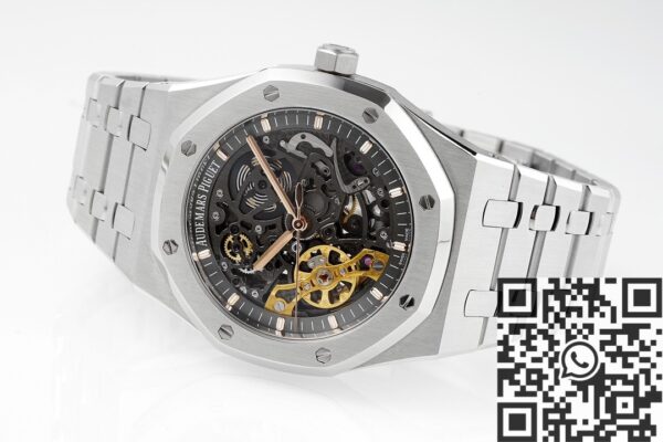 Audemars Piguet Royal Oak On Wrist 15407ST.OO.1220ST.01