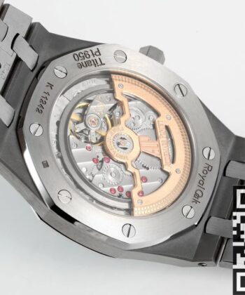Audemars Piguets Royal Oak​ 15202IP.OO.1240IP.01 Gradient Blue
