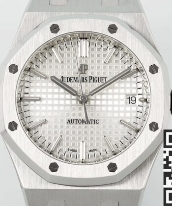 Audemars Piguet Royal Oak Watch 15450ST.OO.1256ST.01 Silver