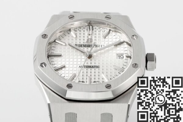 Audemars Piguet Royal Oak Watch 15450ST.OO.1256ST.01 Silver