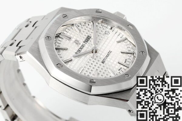 Audemars Piguet Royal Oak Watch 15450ST.OO.1256ST.01 Silver