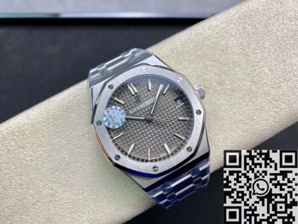 Watch Audemars Piguet Royal Oak​ 15500ST.OO.1220ST.02 Grey