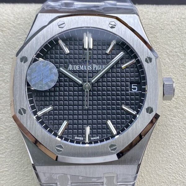 Audemars Piguet Royal Oak 41MM 15500ST.OO.1220ST.03 Black