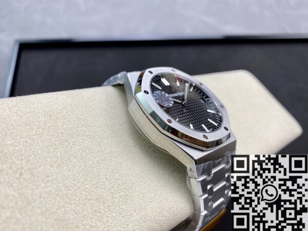 Audemars Piguet Royal Oak 41MM 15500ST.OO.1220ST.03 Black