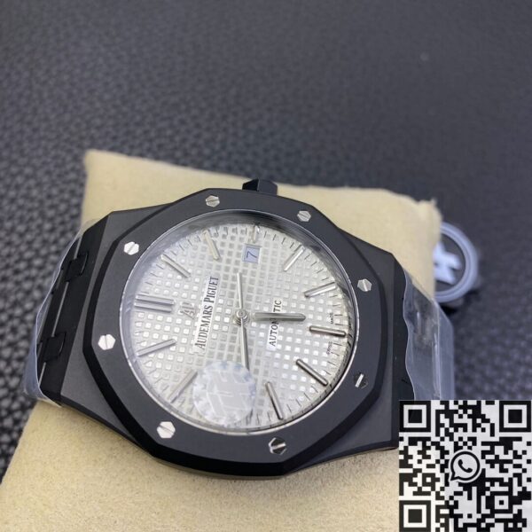 Audemars Piguet Fake​ Royal Oak 15400 DLC Version White Dial