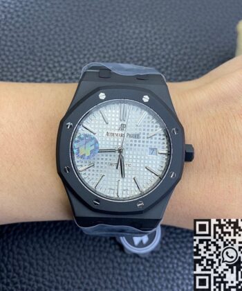 Audemars Piguet Fake​ Royal Oak 15400 DLC Version White Dial