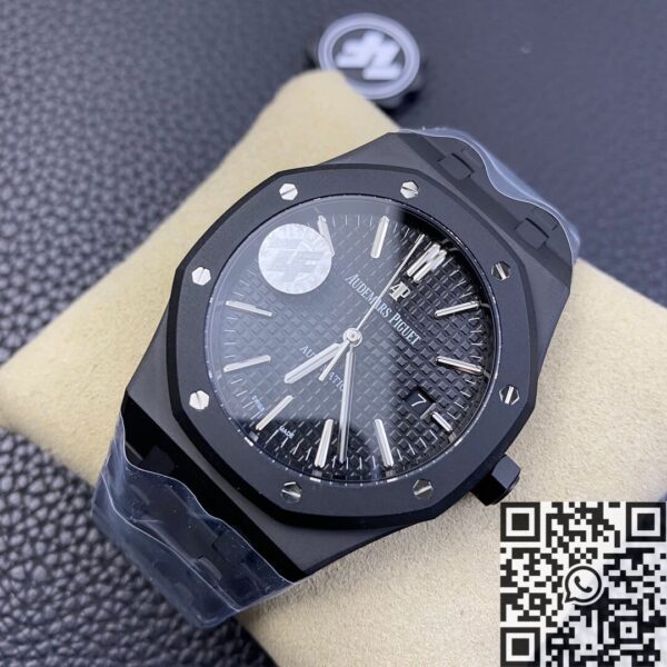Audemars Piguet Royal Oak Mens Watch 15400 DLC Version