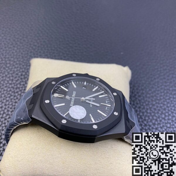 Audemars Piguet Royal Oak Mens Watch 15400 DLC Version