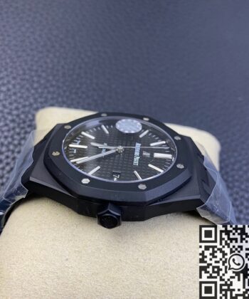Audemars Piguet Royal Oak Mens Watch 15400 DLC Version