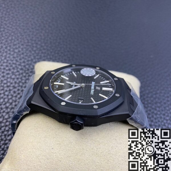Audemars Piguet Royal Oak Mens Watch 15400 DLC Version