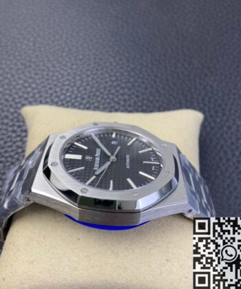 Audemars Piguet Royal Oak Sizes​ 15400ST.OO.1220ST.01 Black