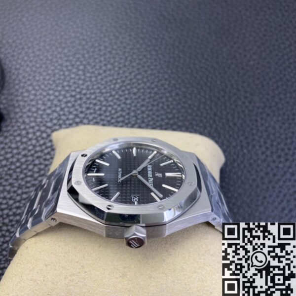 Audemars Piguet Royal Oak Sizes​ 15400ST.OO.1220ST.01 Black