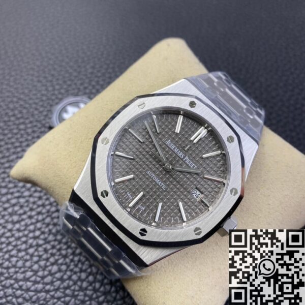 Audemars Piguet Royal Oak Water Resistant 15400ST.OO.1220ST